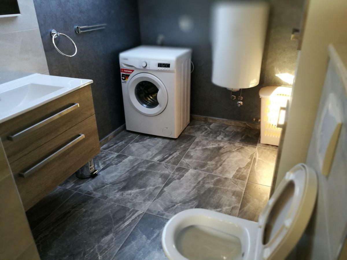 Aida Apartman *